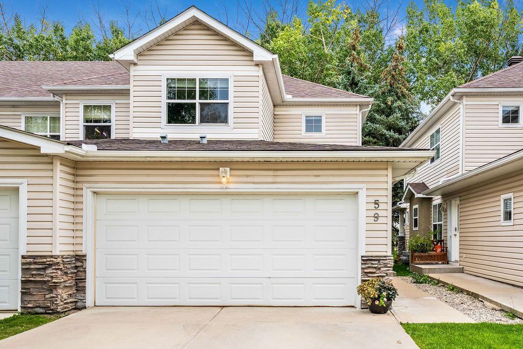 Picture of 59, 2318 17 Street SE, Calgary Real Estate Listing