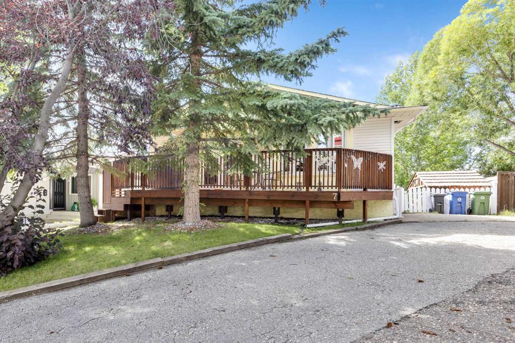 Picture of 7 Benchlands Place , Cochrane Real Estate Listing