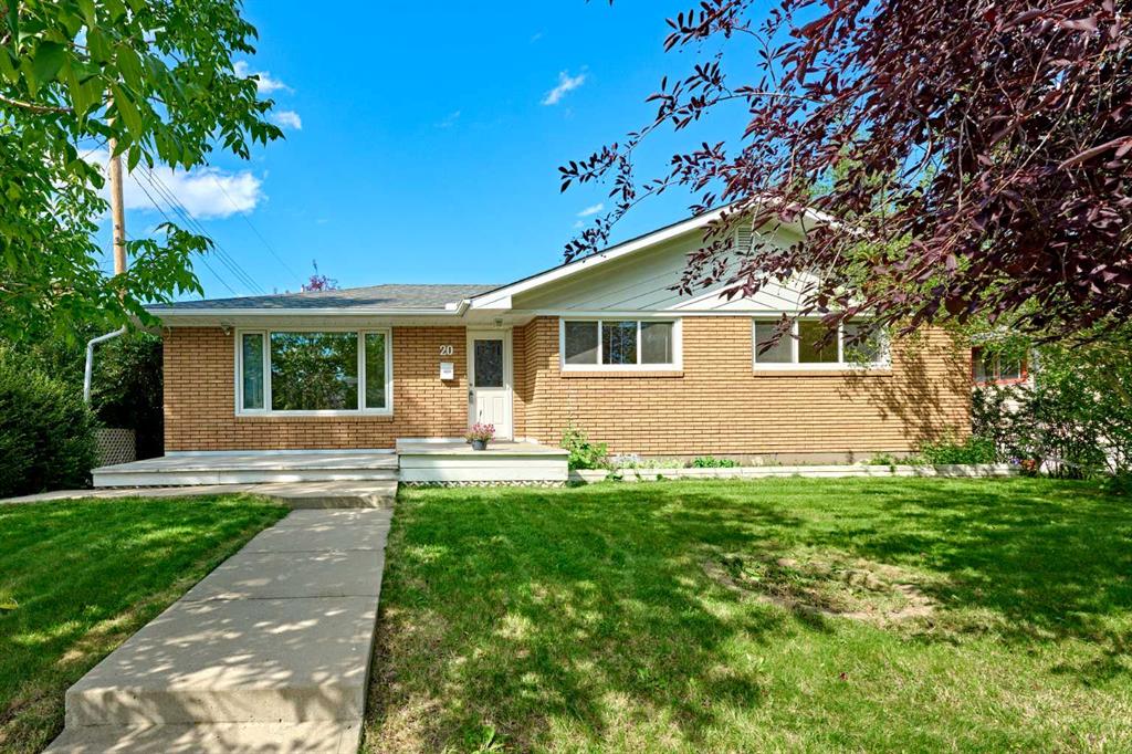 Picture of 20 Kentish Drive SW, Calgary Real Estate Listing