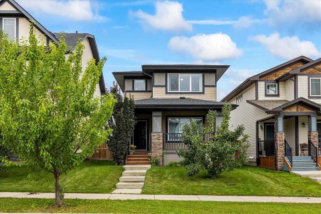 Picture of 2020 Reunion Link NW, Airdrie Real Estate Listing