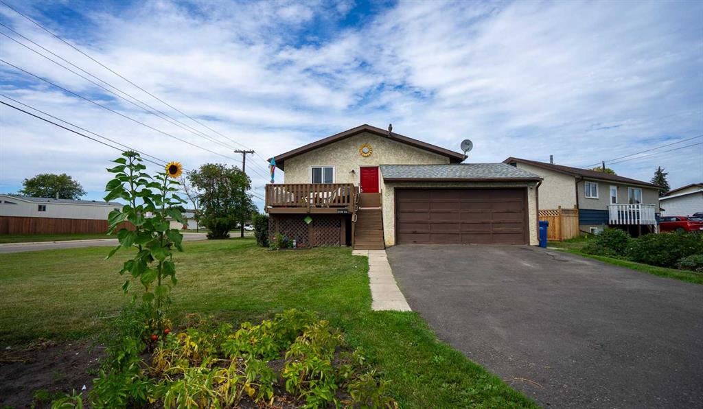 Picture of 7007 59 Avenue , Red Deer Real Estate Listing