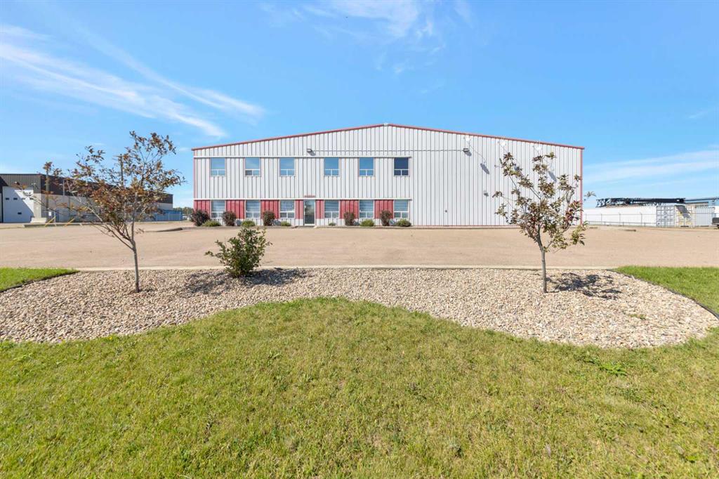 Picture of 5204 63 Avenue , Lloydminster Real Estate Listing