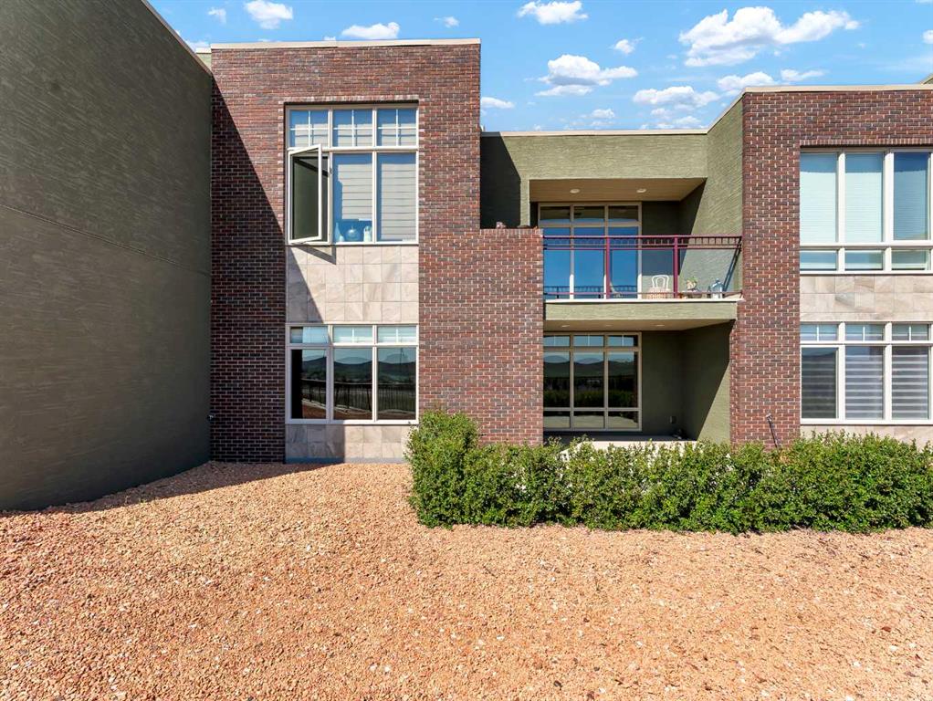Picture of 44 Palisades Mews NE, Medicine Hat Real Estate Listing