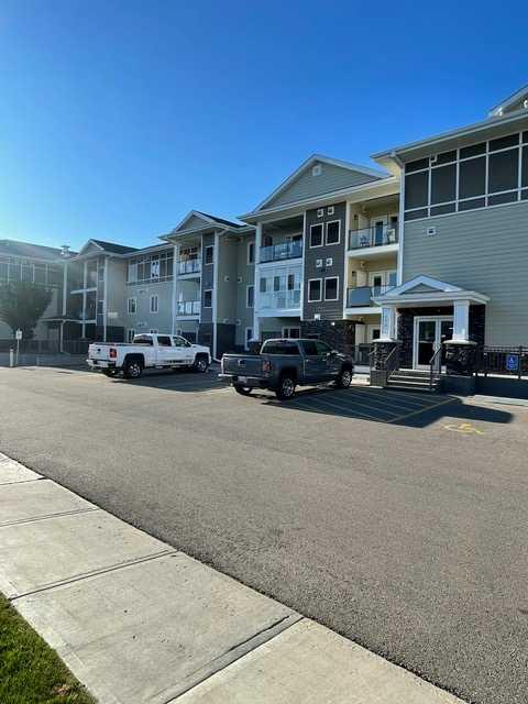 Picture of 209, 173 Fairmont Boulevard S, Lethbridge Real Estate Listing