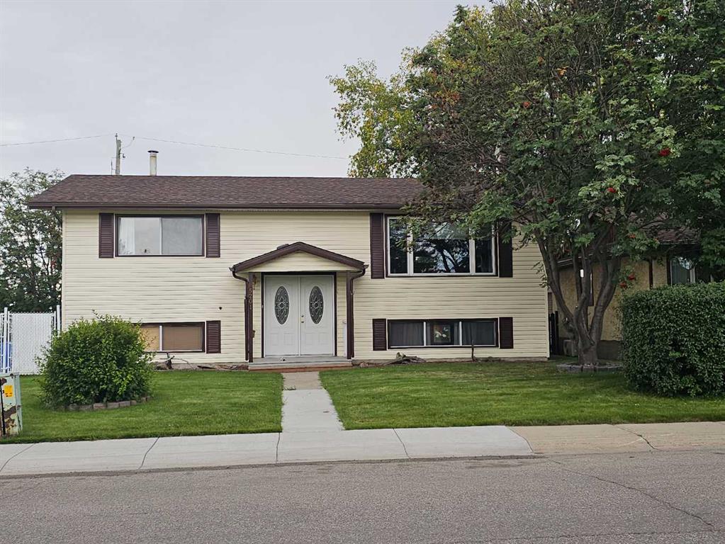 Picture of 5201 42 Street , Olds Real Estate Listing