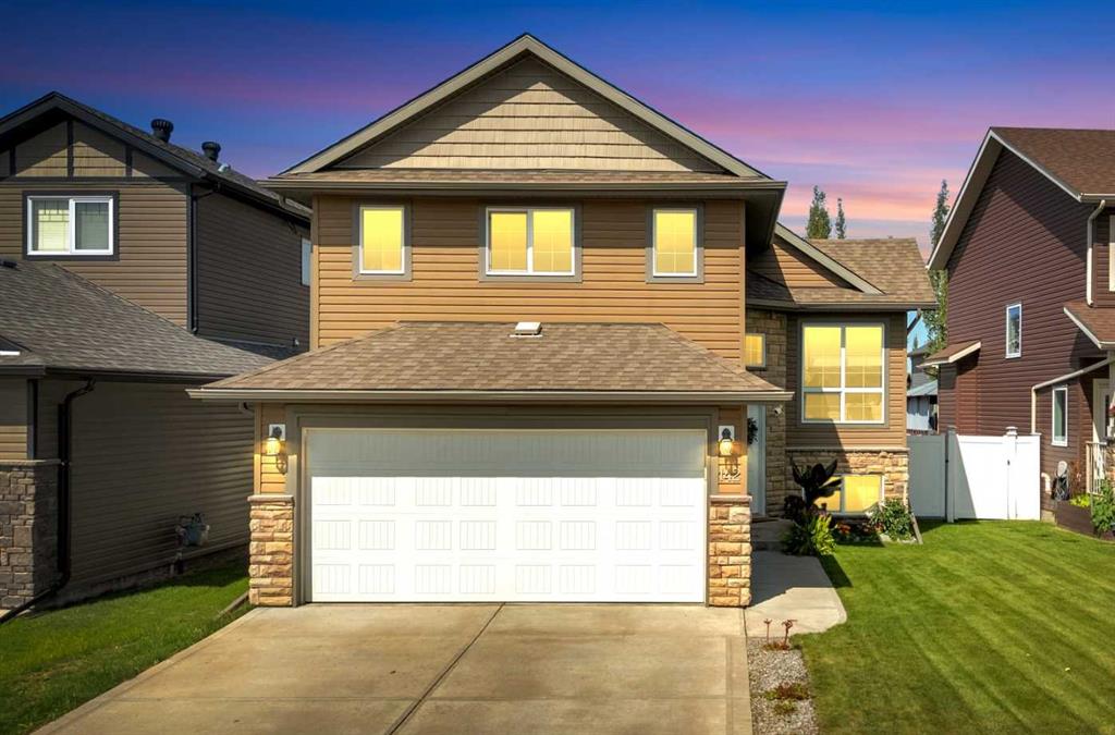 Picture of 142 Viscount Drive  , Red Deer Real Estate Listing