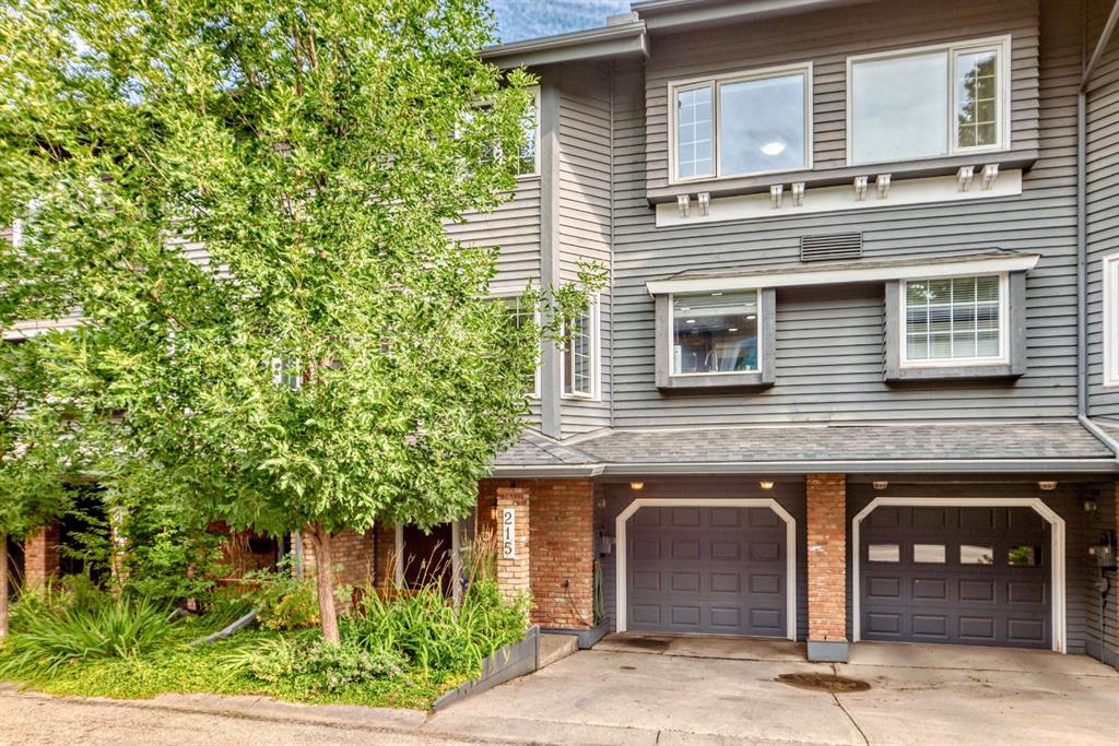 Picture of 215, 4037 42 Street NW, Calgary Real Estate Listing