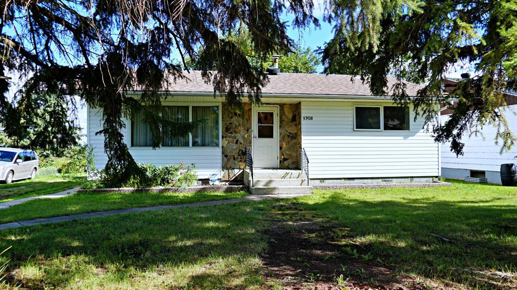 Picture of 5308 52nd Avenue , Mannville Real Estate Listing