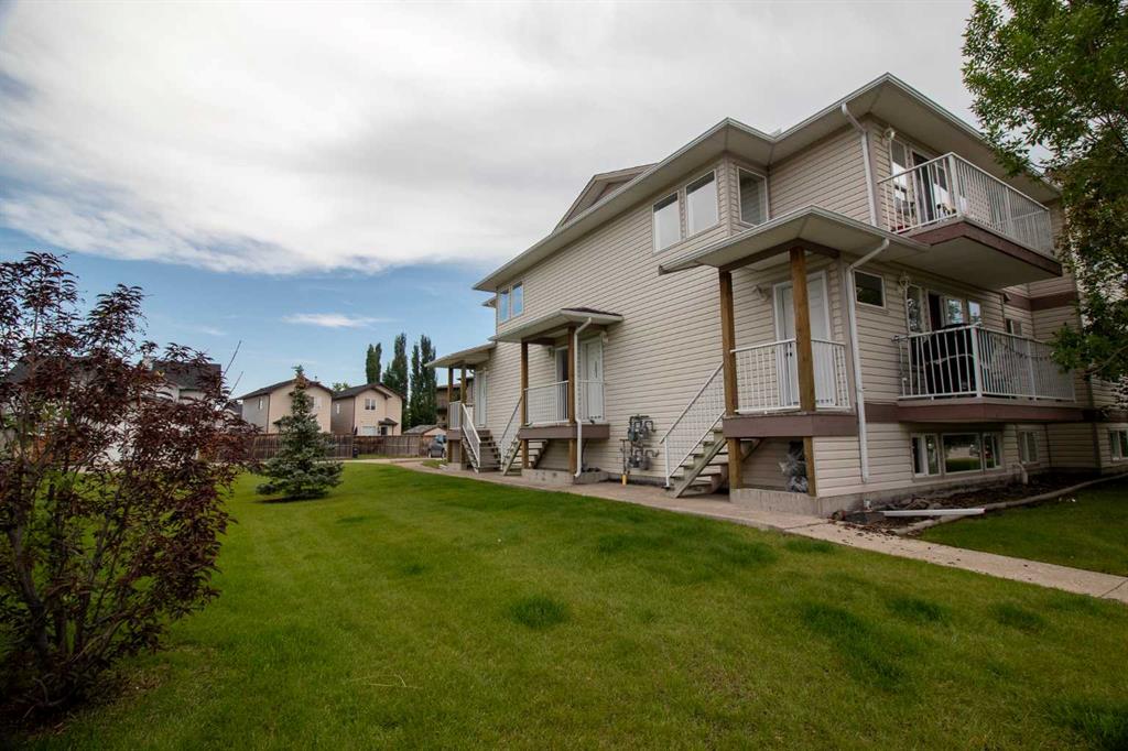 Picture of 101, 604 19 Street SE, High River Real Estate Listing