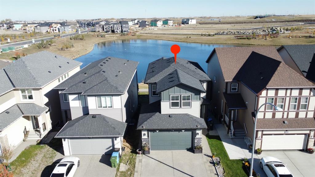 Picture of 32 Cornerbrook Common NE, Calgary Real Estate Listing