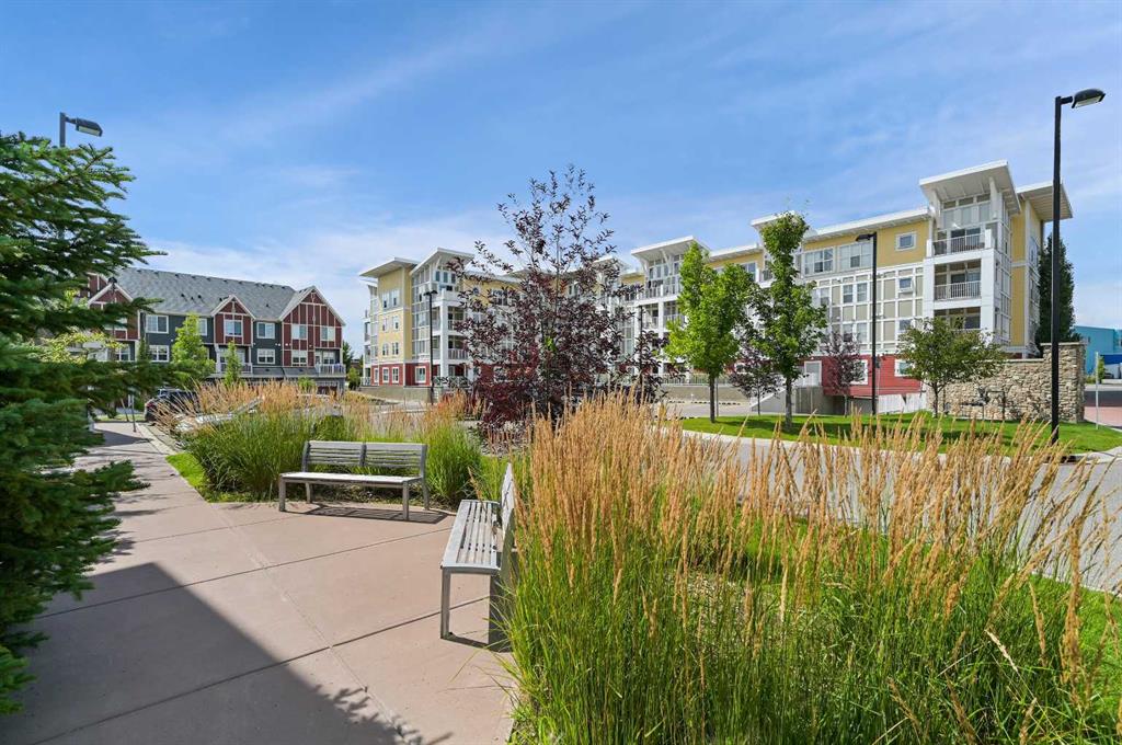 Picture of 410, 402 Marquis Lane SE, Calgary Real Estate Listing