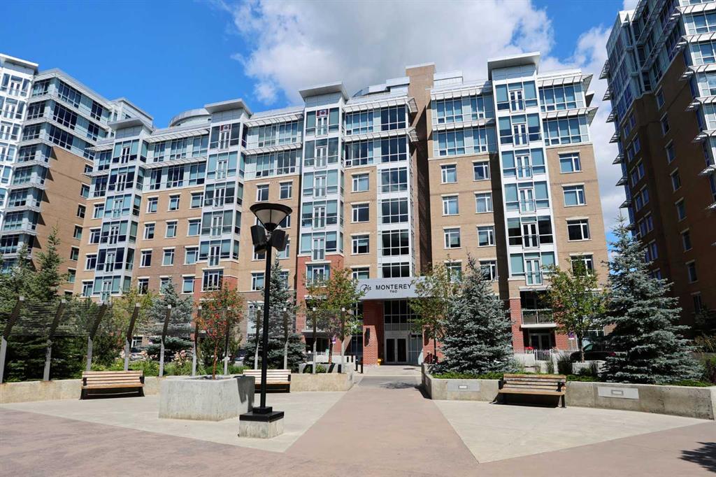 Picture of 710, 24 Varsity Estates Circle NW, Calgary Real Estate Listing