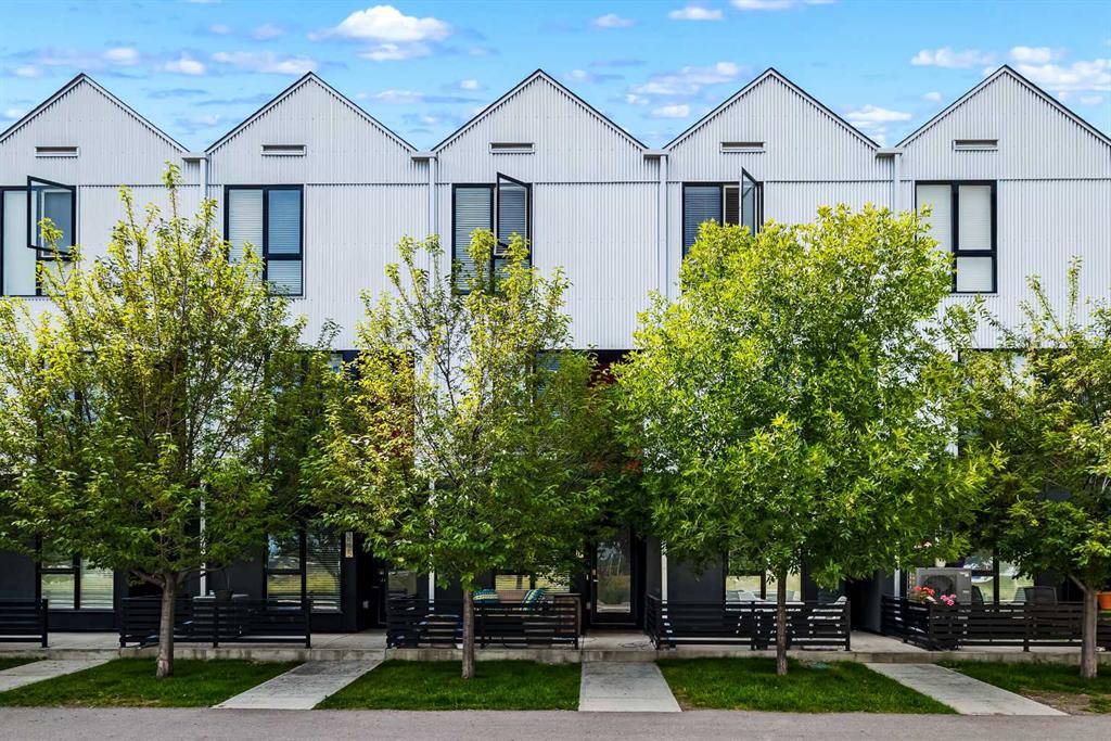 Picture of 3527 69 Street NW, Calgary Real Estate Listing