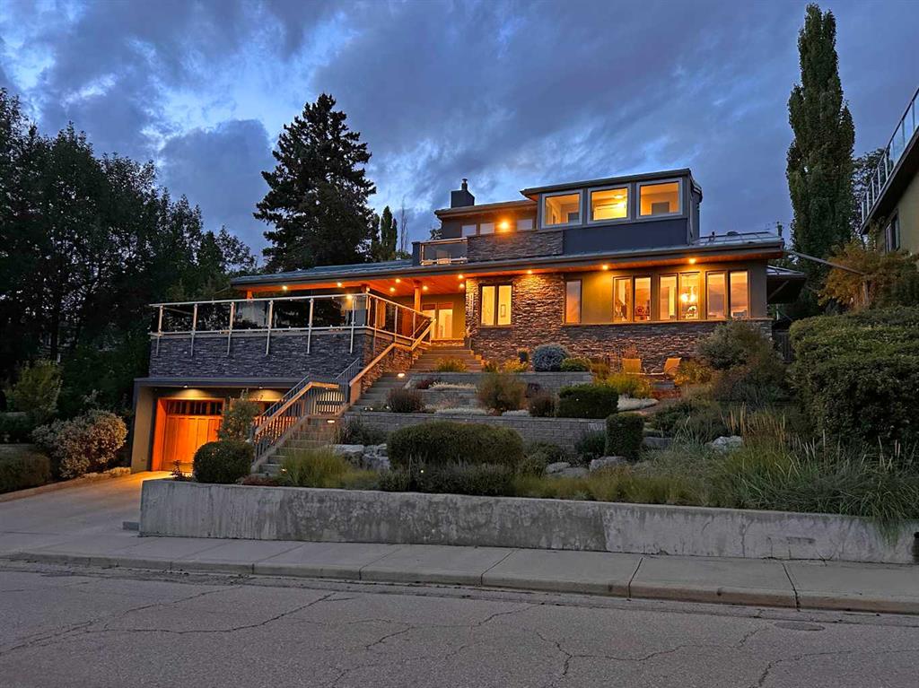 Picture of 1720 12 Avenue NW, Calgary Real Estate Listing
