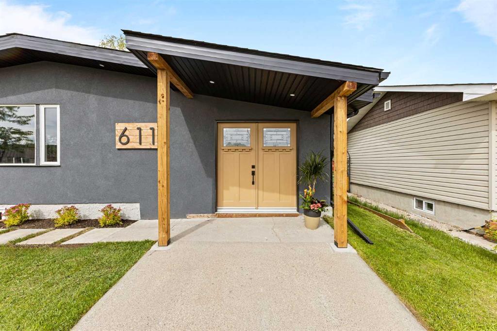Picture of 611 Agate Crescent SE, Calgary Real Estate Listing