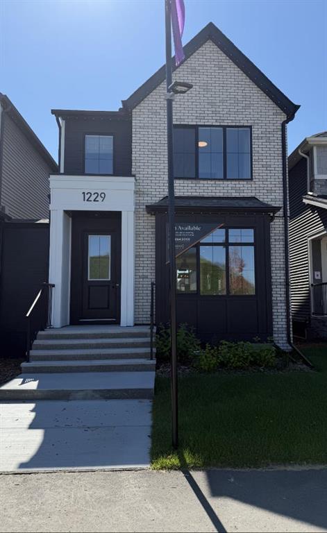 Picture of 1229 Creekview Drive SW, Calgary Real Estate Listing
