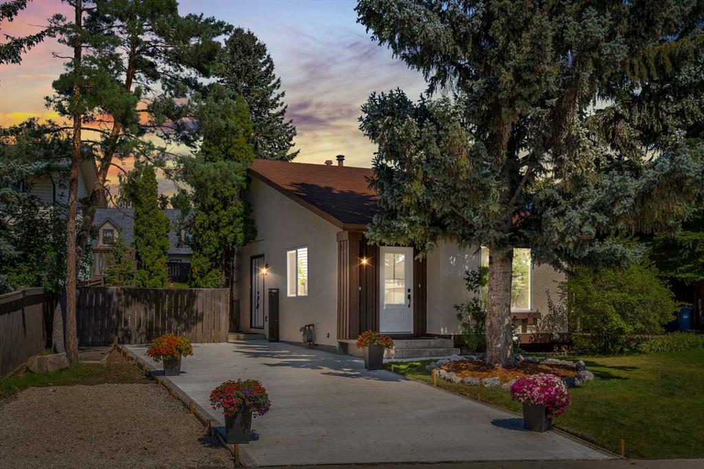 Picture of 1024 Ranchview Road NW, Calgary Real Estate Listing