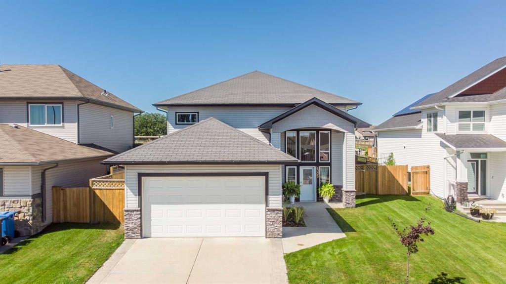 Picture of 6305 58 Avenue , Innisfail Real Estate Listing