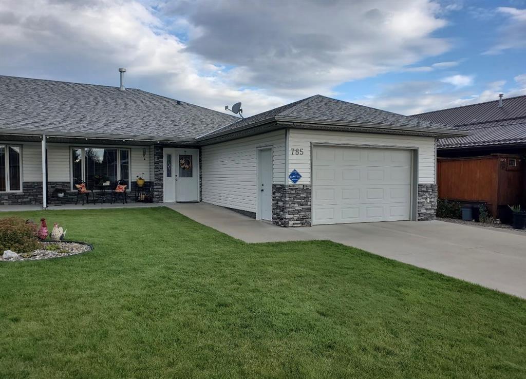 Picture of 785 6 Street W, Cardston Real Estate Listing