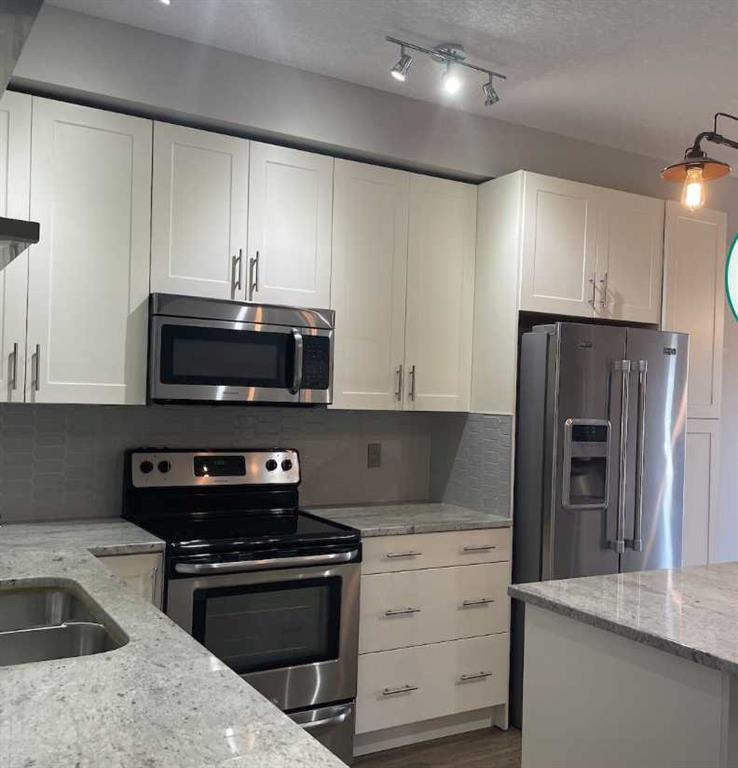 Picture of 4408, 755 Copperpond Boulevard SE, Calgary Real Estate Listing