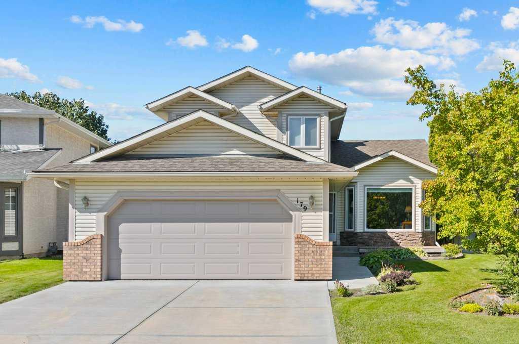 Picture of 179 Douglasbank Drive SE, Calgary Real Estate Listing