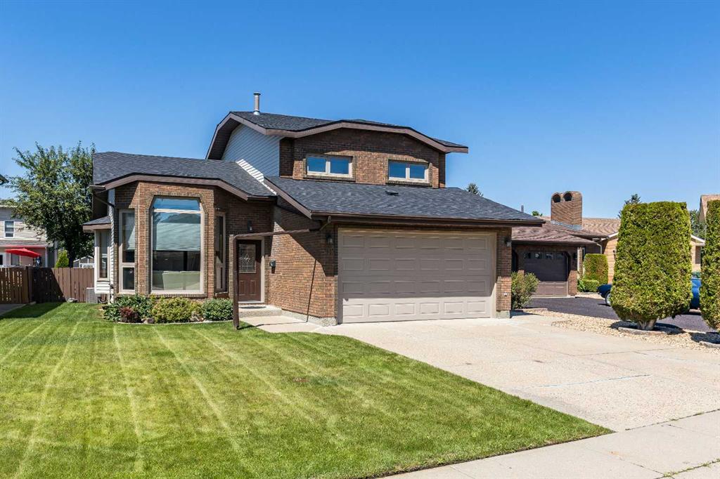 Picture of 18 Rideau Green SE, Medicine Hat Real Estate Listing
