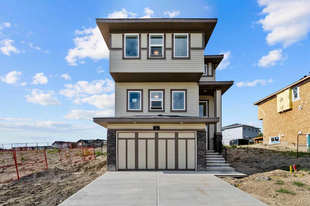 Picture of 129 Heritage Boulevard , Cochrane Real Estate Listing