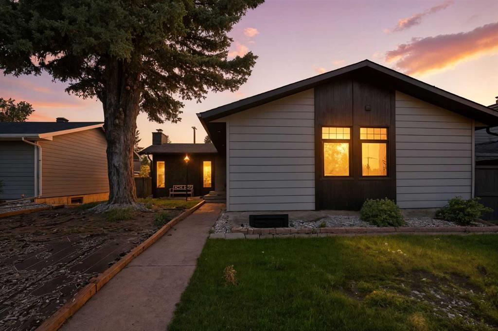 Picture of 227 Parkside Way SE, Calgary Real Estate Listing