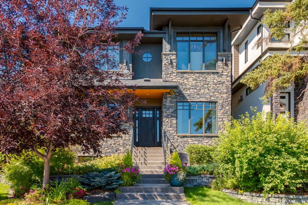 Picture of 4211 17 Street SW, Calgary Real Estate Listing