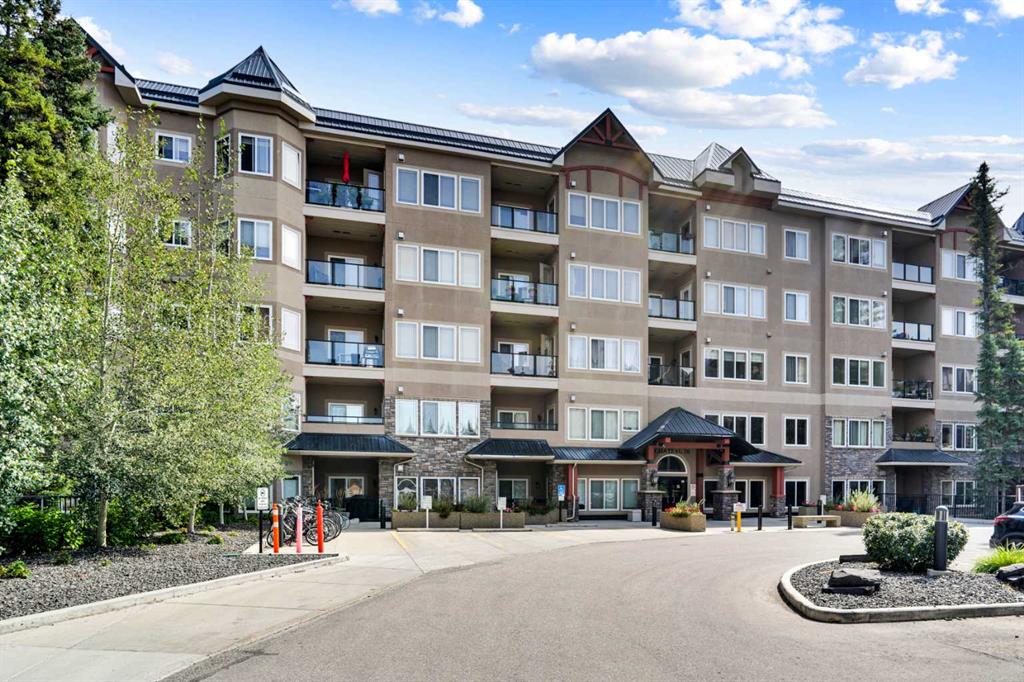 Picture of 323, 20 Discovery Ridge Close SW, Calgary Real Estate Listing