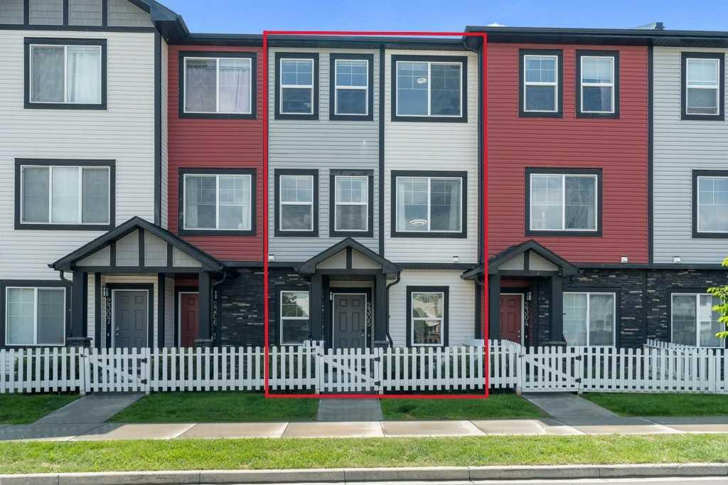 Picture of 2305 Jumping Pound Common , Cochrane Real Estate Listing