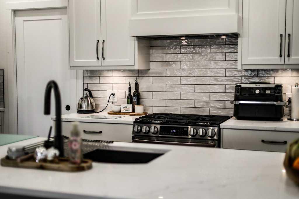 Picture of 1 Prairie Gold Place , Taber Real Estate Listing