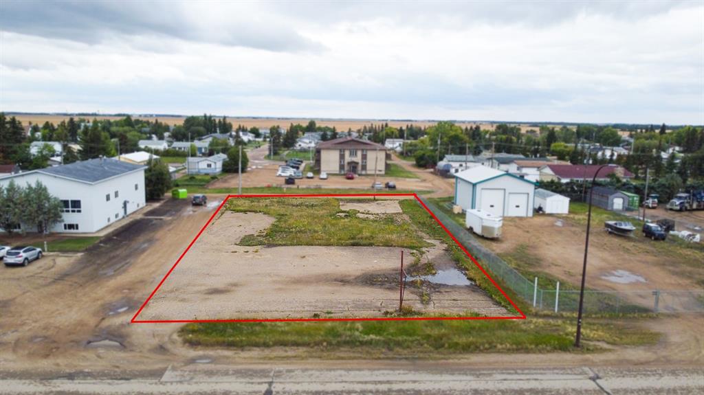 Picture of 449 Main Street SW, Falher Real Estate Listing