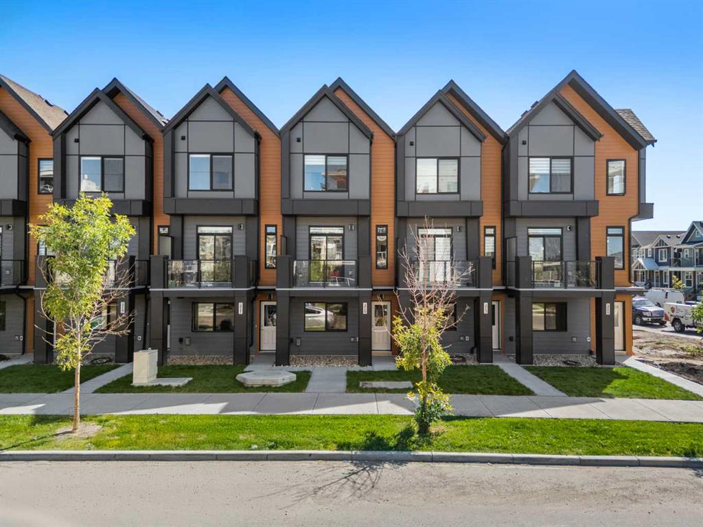 Picture of 215 Seton Grove SE, Calgary Real Estate Listing