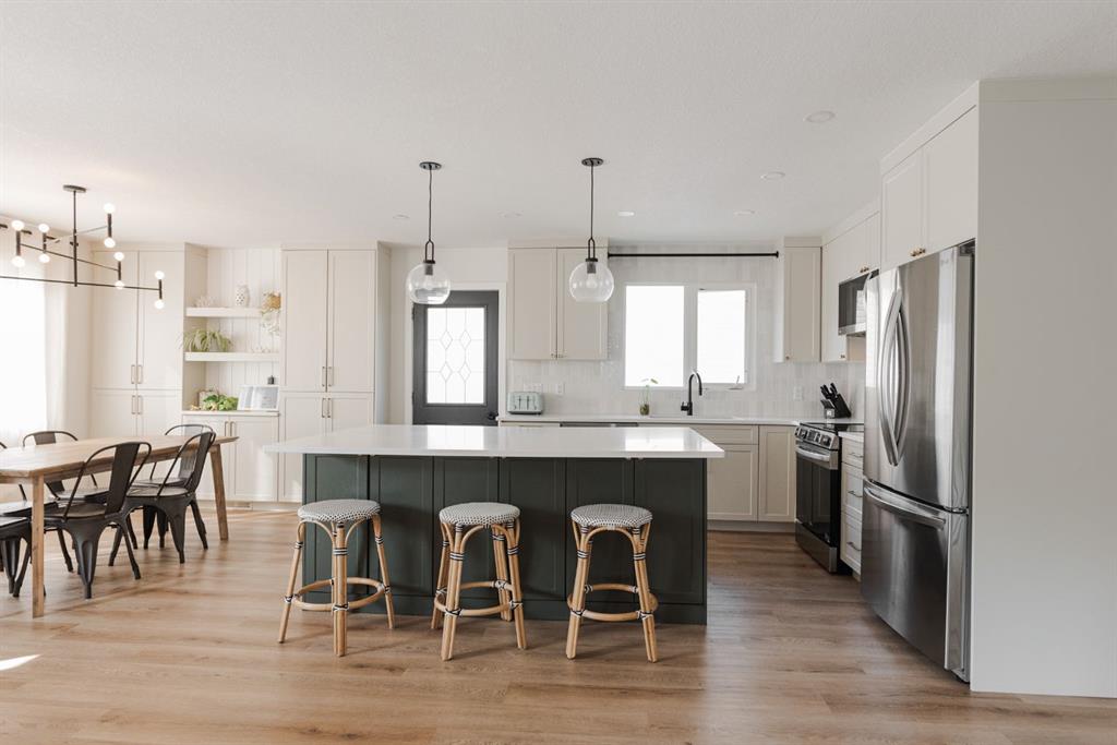 Picture of 213 Ermine Crescent , Fort McMurray Real Estate Listing