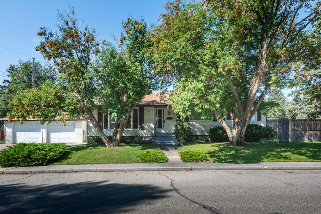 Picture of 2603 38 Street SW, Calgary Real Estate Listing