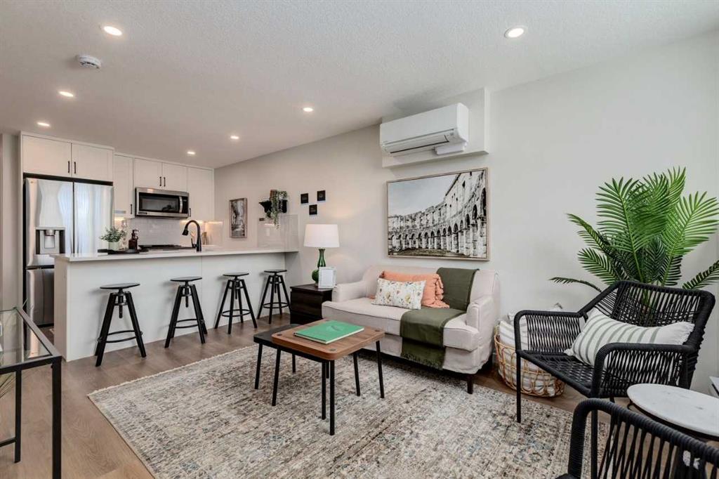 Picture of 105, 155 Crimson Ridge Place NW, Calgary Real Estate Listing