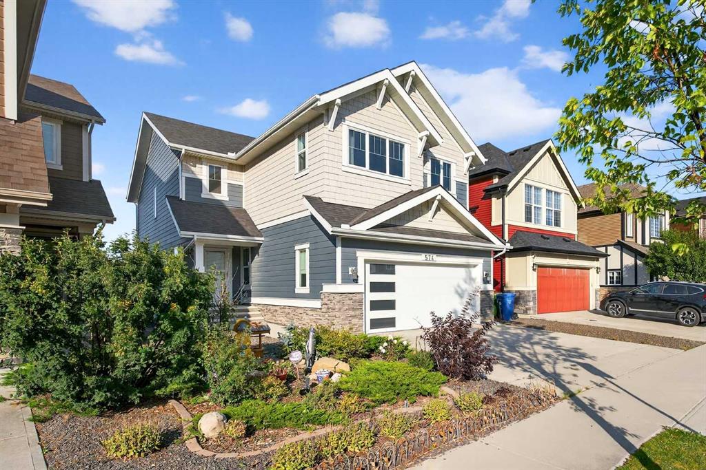 Picture of 574 Sherwood Boulevard NW, Calgary Real Estate Listing