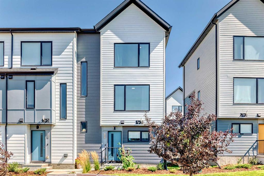 Picture of 605 Evanston Link NW, Calgary Real Estate Listing
