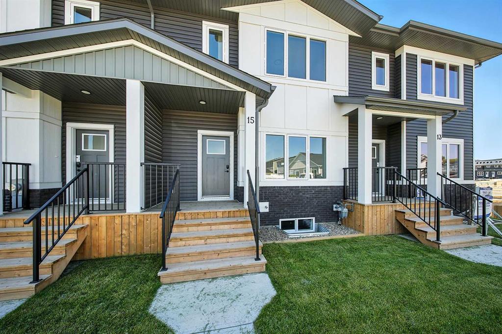 Picture of 15 Gray Close , Sylvan Lake Real Estate Listing