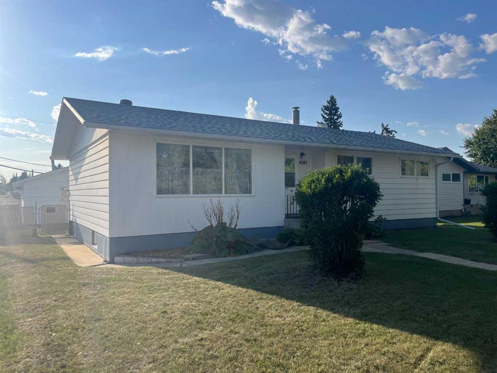 Picture of 4502 56 Avenue , Lloydminster Real Estate Listing