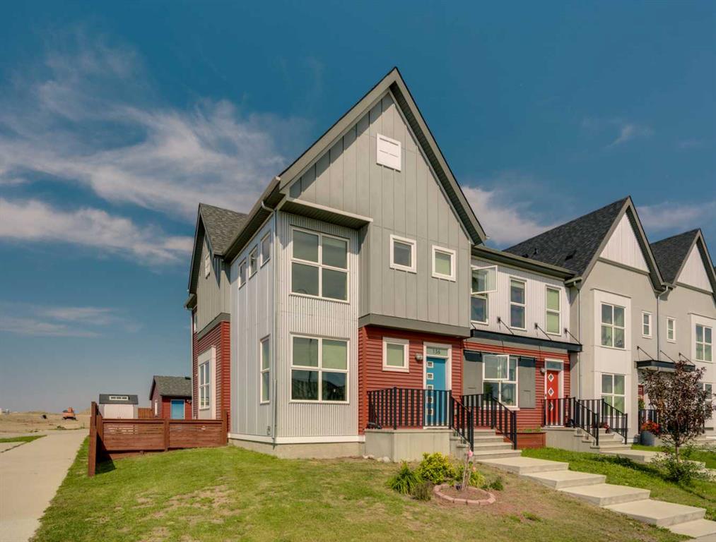 Picture of 156 Livingston View NE, Calgary Real Estate Listing