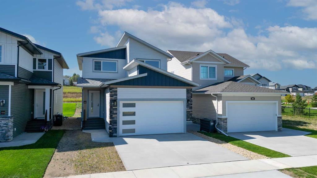 Picture of 103 Crestview Boulevard , Sylvan Lake Real Estate Listing