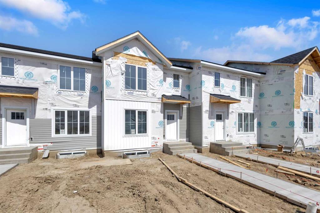 Picture of 38 Anna Close , Blackfalds Real Estate Listing