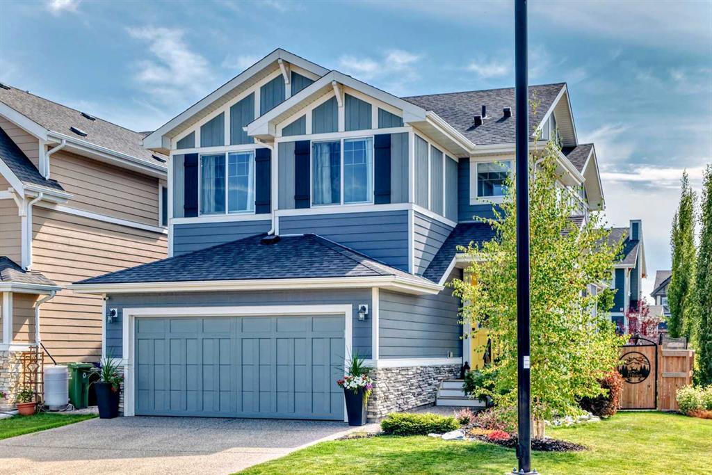 Picture of 100 Sundown Grove , Cochrane Real Estate Listing
