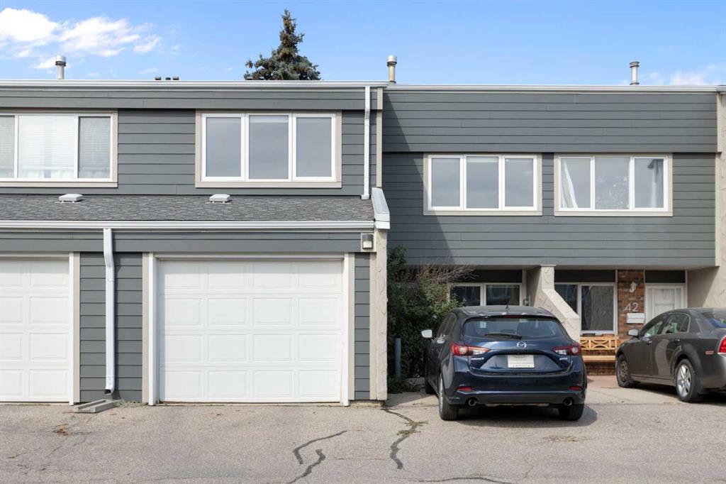 Picture of 43, 228 Theodore Place NW, Calgary Real Estate Listing