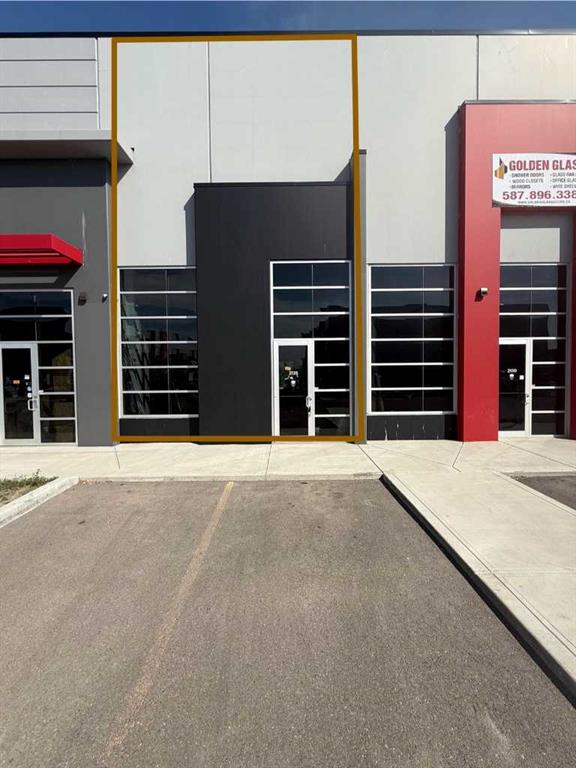 Picture of 2135, 6520 36 Street NE, Calgary Real Estate Listing