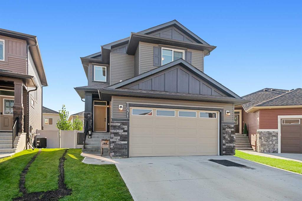 Picture of 1071 Stevens Place , Crossfield Real Estate Listing