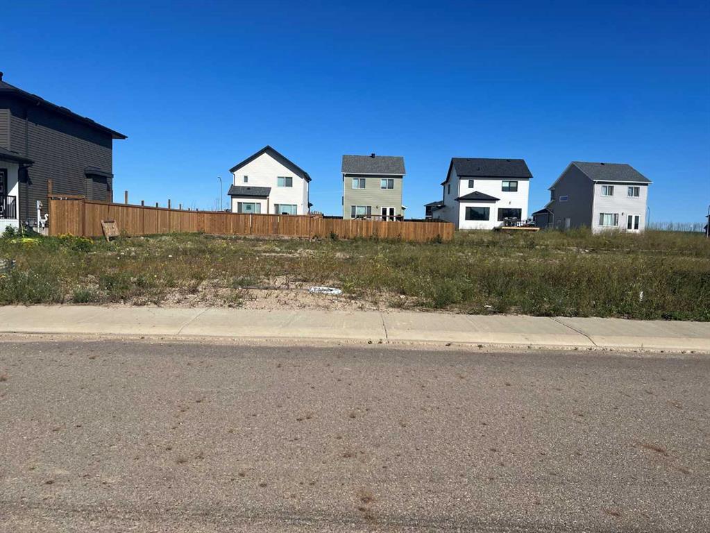 Picture of 168 Manchester  , Fort McMurray Real Estate Listing