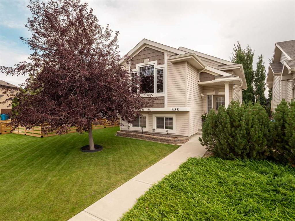 Picture of 488 Silkstone Crescent W, Lethbridge Real Estate Listing